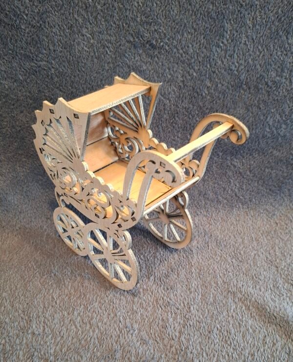 Decoratieve kinderwagen